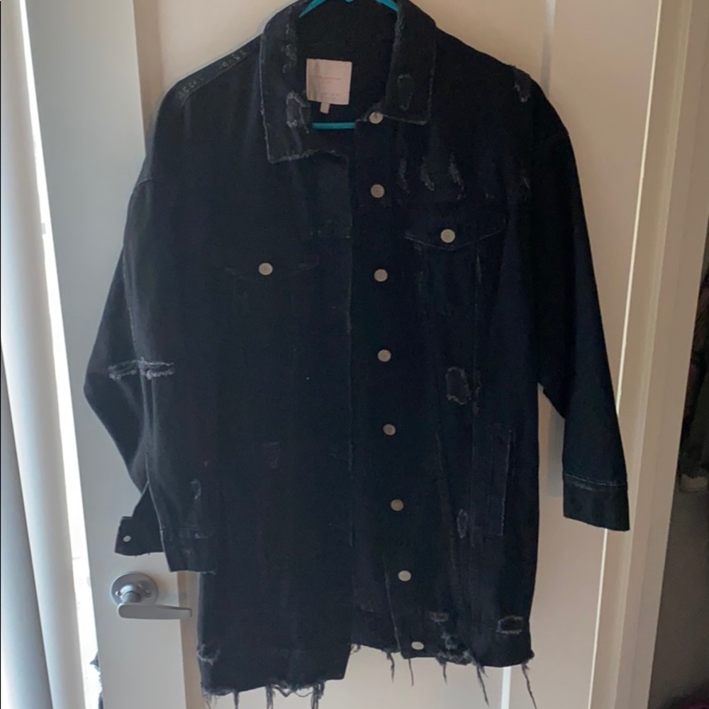 Zara oversized distressed denim jacket!